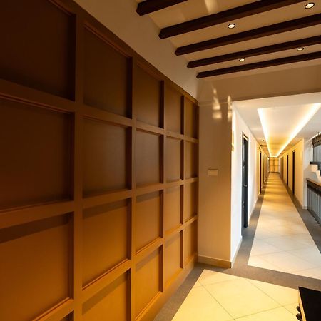 Hotel Court 11 By Dimora Kochi Esterno foto