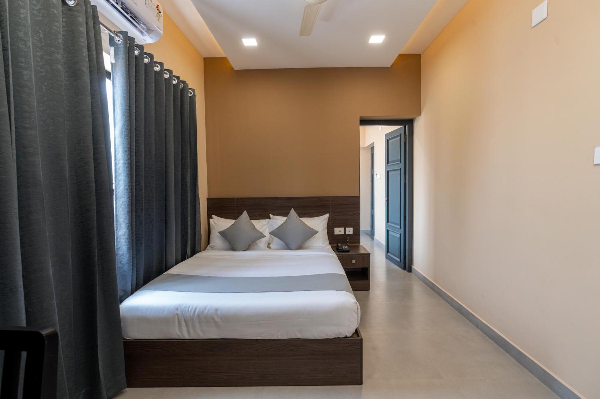 Hotel Court 11 By Dimora Kochi Esterno foto