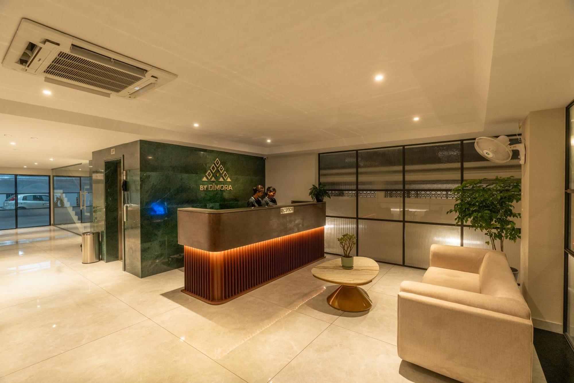 Hotel Court 11 By Dimora Kochi Esterno foto