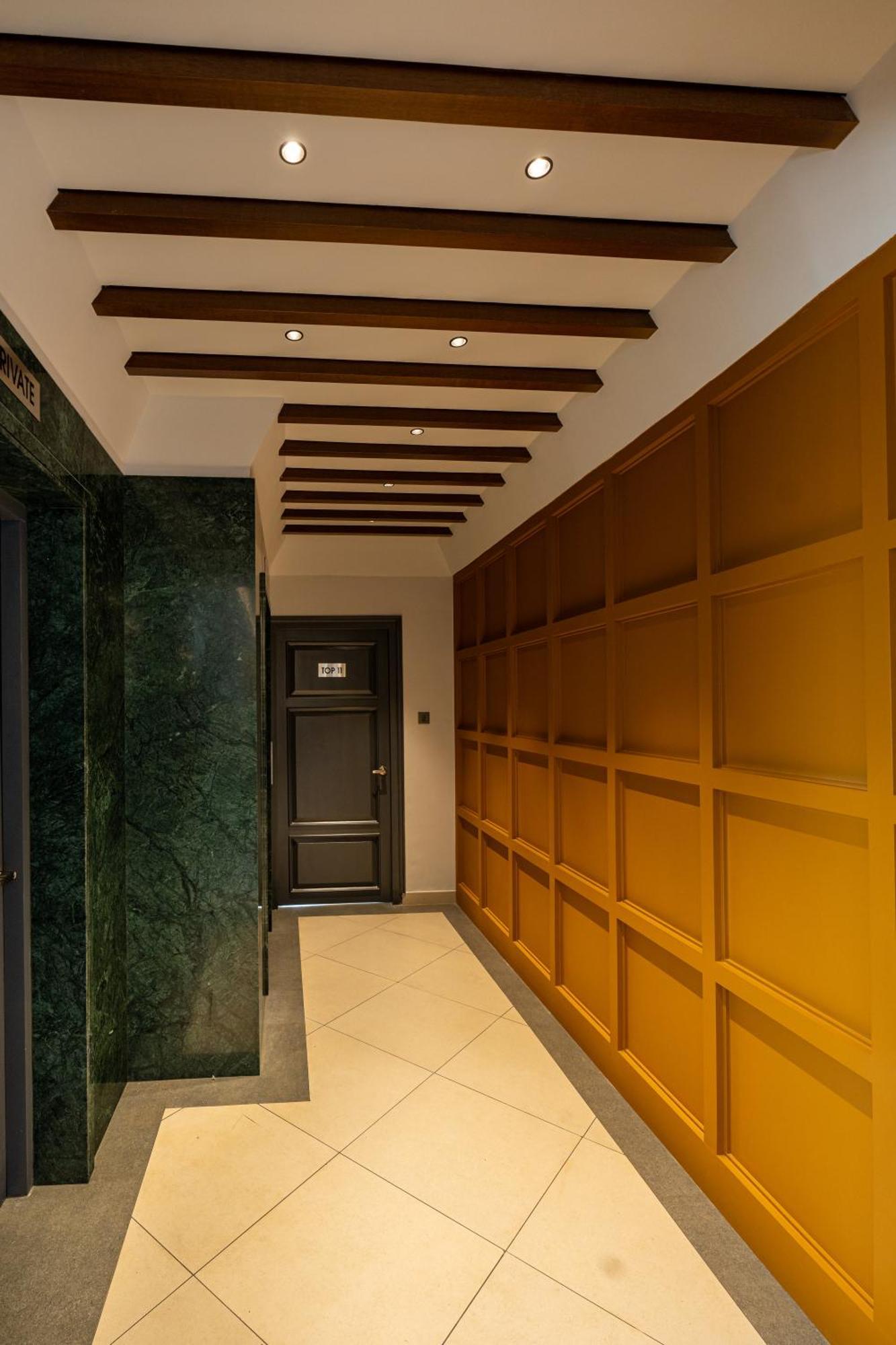 Hotel Court 11 By Dimora Kochi Esterno foto