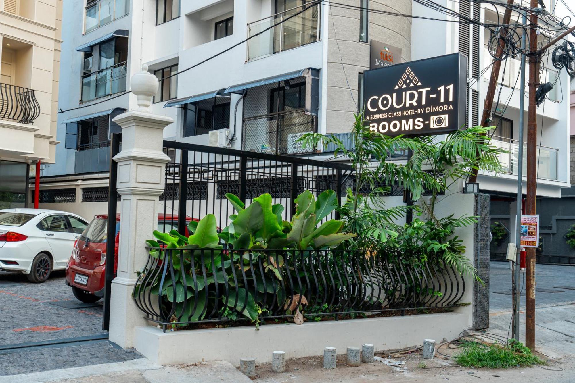 Hotel Court 11 By Dimora Kochi Esterno foto