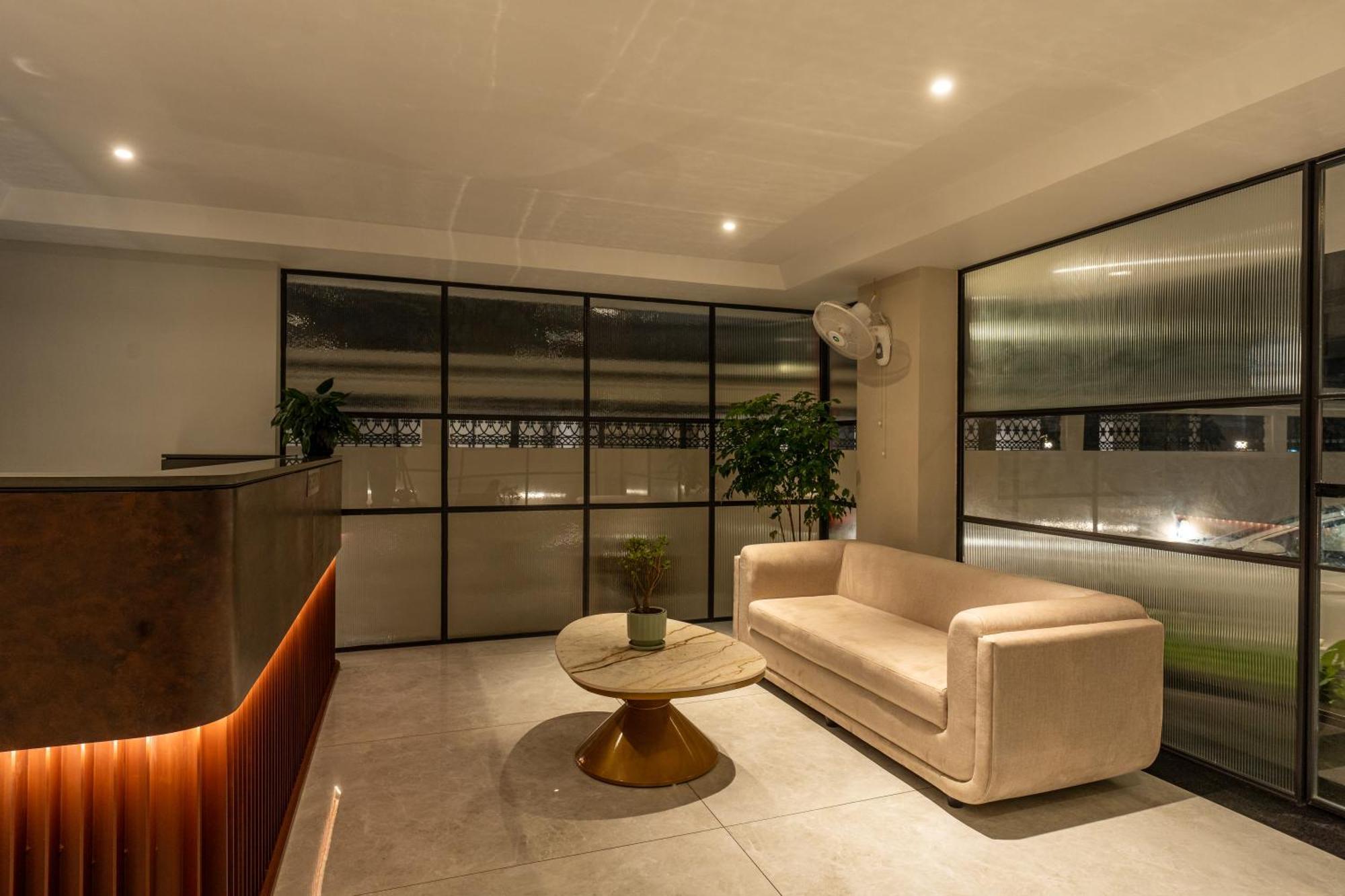 Hotel Court 11 By Dimora Kochi Esterno foto